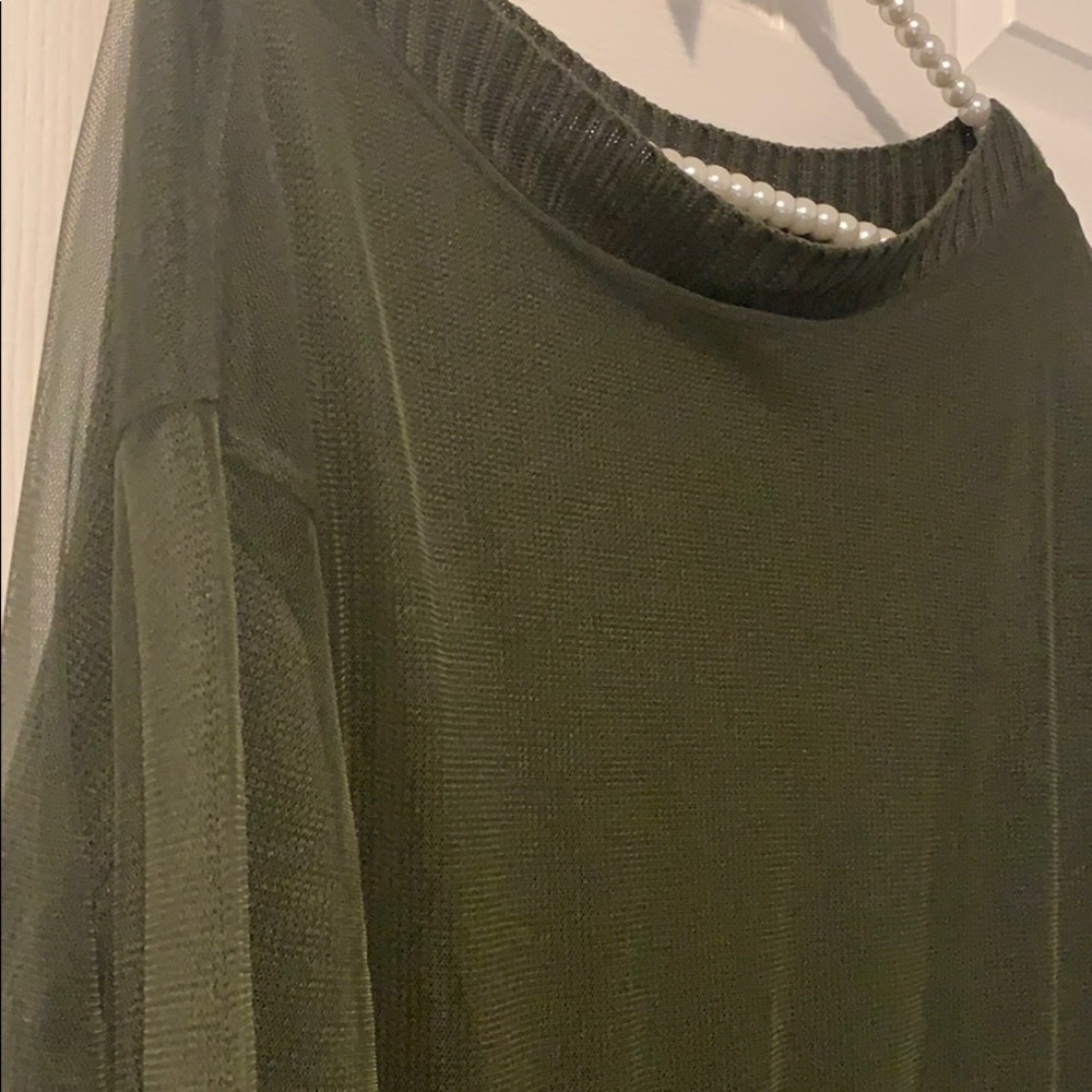 Sweater - Picture 8 of 8